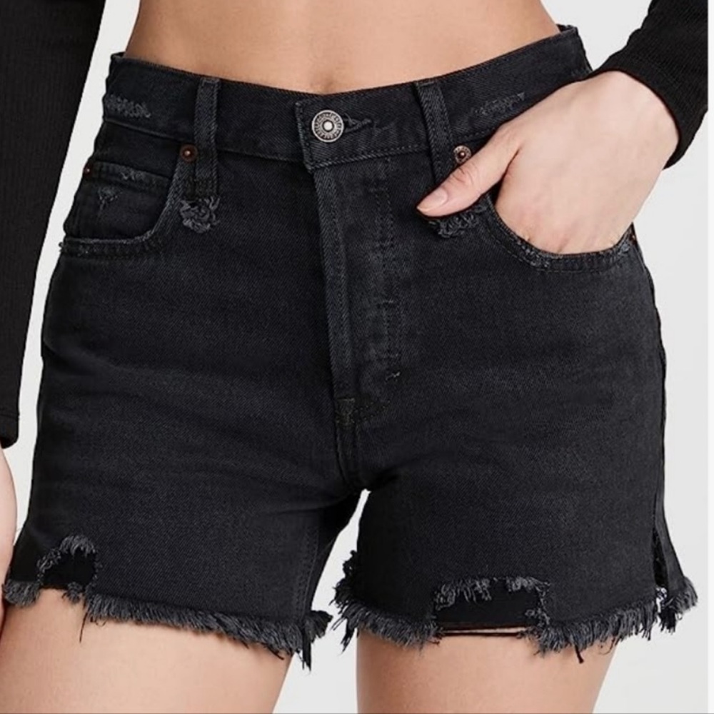 Free People Makai Cutoff Short in Washed Black Size 31. NWT